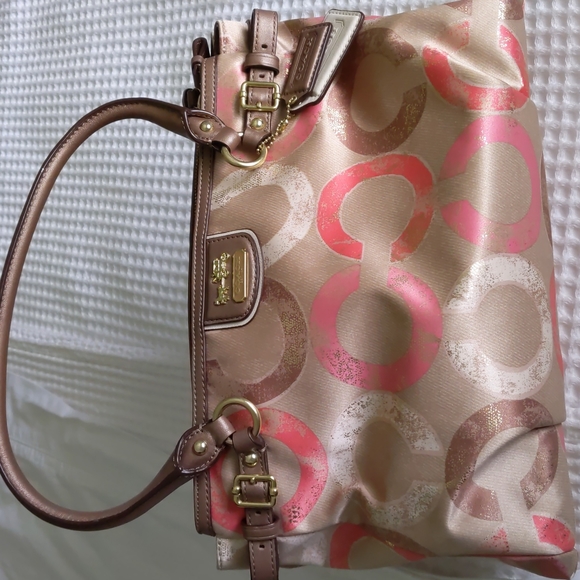 Coach purse - Picture 6 of 6